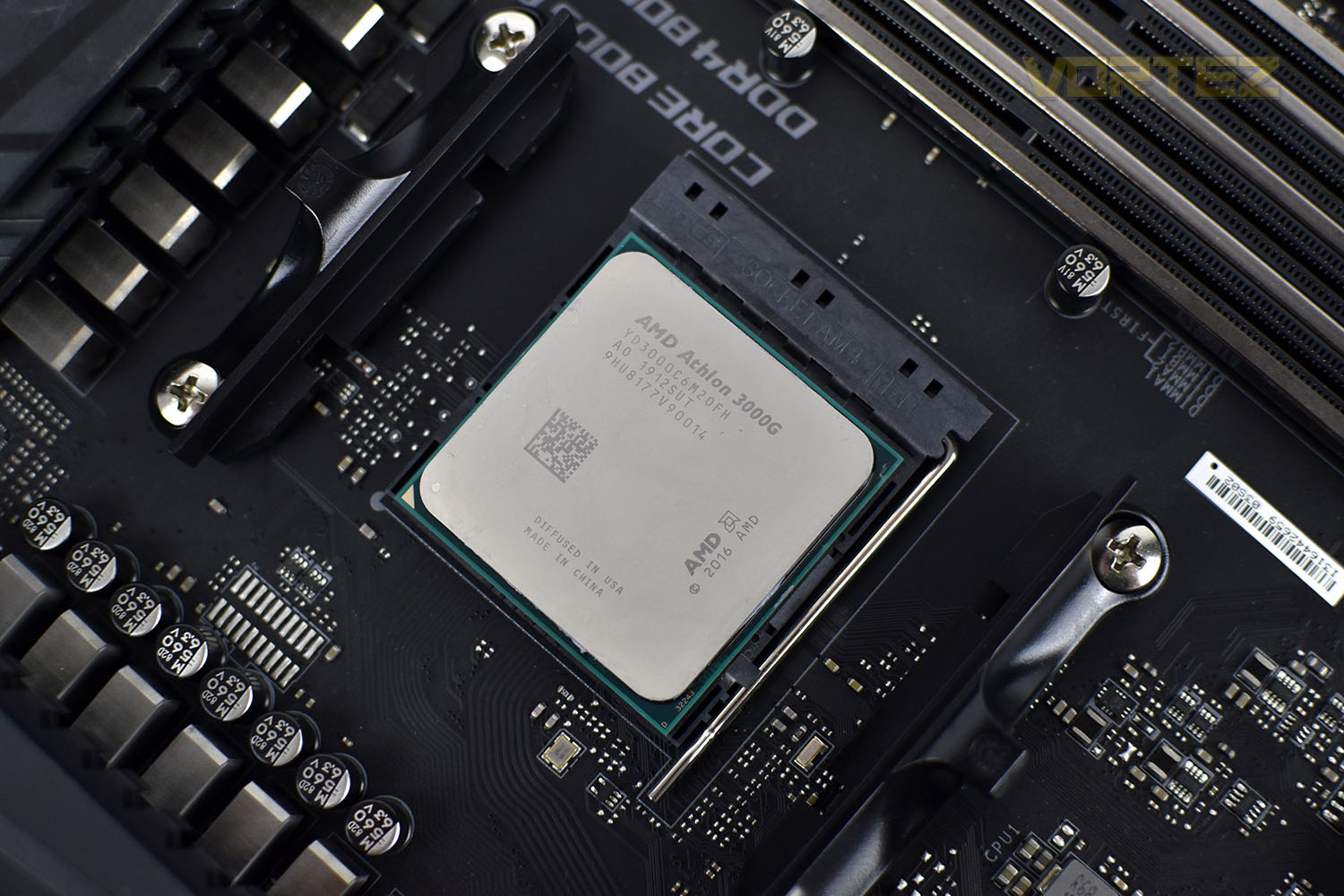 CPU AMD Athlon 3000G (3.5GHz, 2 nhân 4 luồng , 5MB Cache, 35W) - Socket AMD AM4